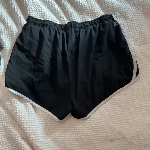 Reebok Black Athletic Shorts - Picture 2 of 2